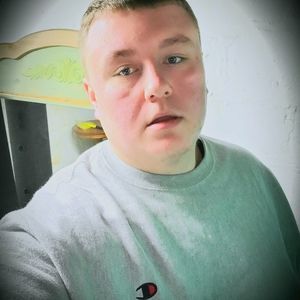 Meet your Posher, Jonathan